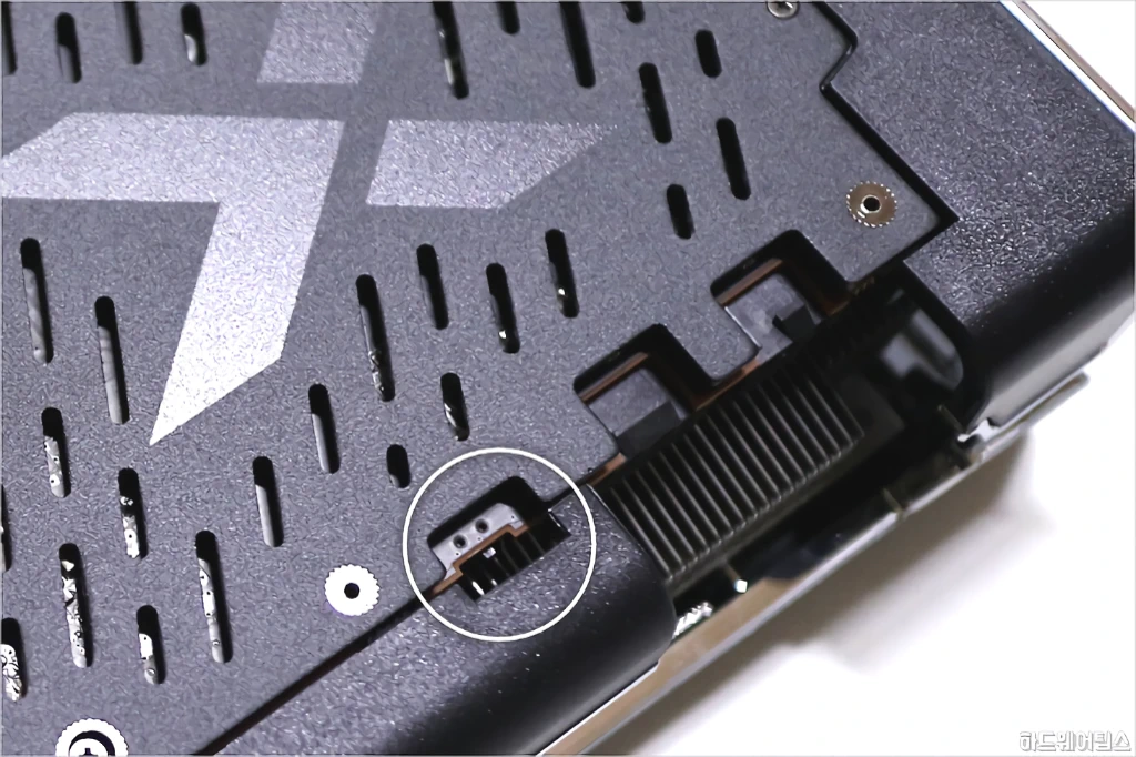 XFX 라데온 RX 5700 XT THICC II ULTRA D6 8GB 리뷰 25