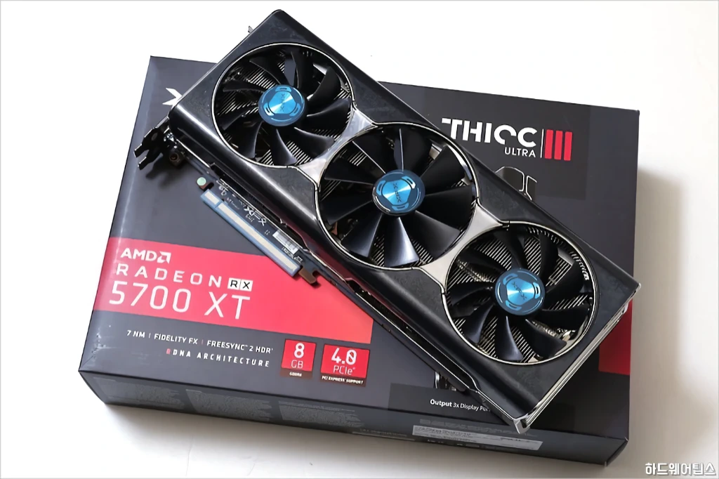 XFX 라데온 RX 5700 XT THICC III ULTRA D6 8GB 리뷰 1