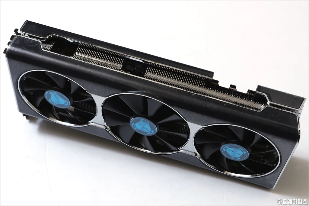 XFX 라데온 RX 5700 XT THICC III ULTRA D6 8GB 리뷰 17