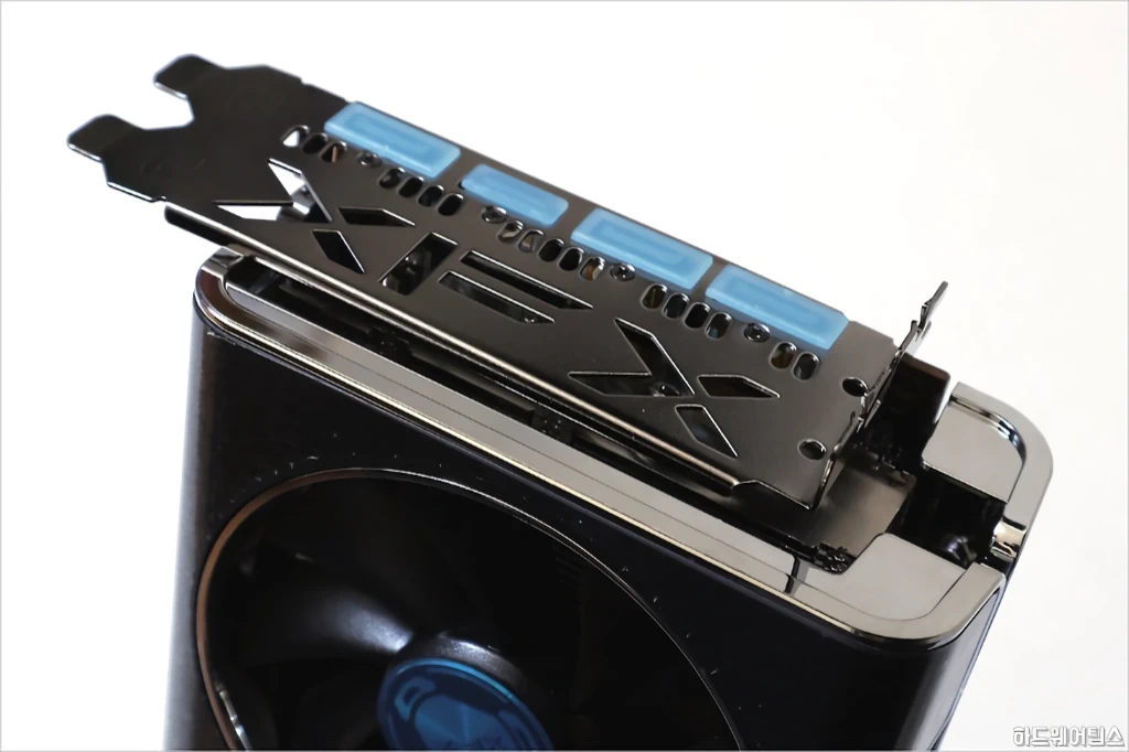 XFX 라데온 RX 5700 XT THICC III ULTRA D6 8GB 리뷰 23
