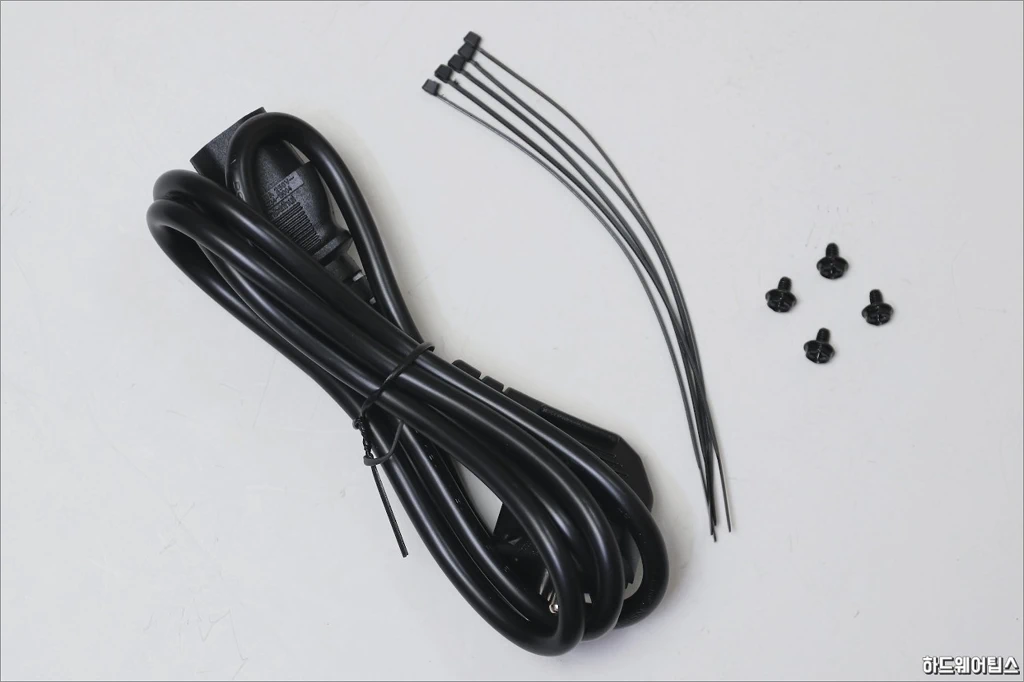 3RSYS AK 800S 80 PLUS STANDARD 230V EU 간단 리뷰 12