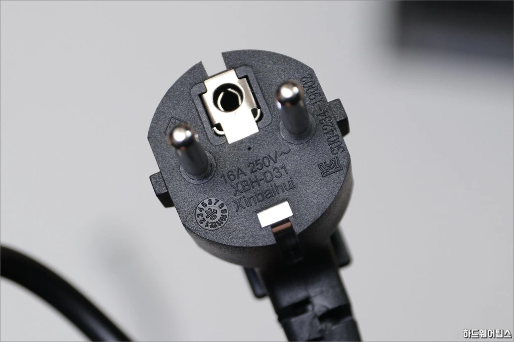 3RSYS AK 800S 80 PLUS STANDARD 230V EU 간단 리뷰 13