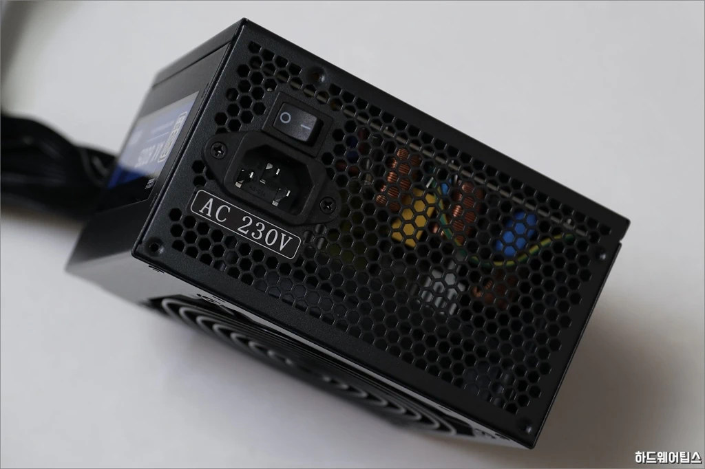 3RSYS AK 800S 80 PLUS STANDARD 230V EU 간단 리뷰 19