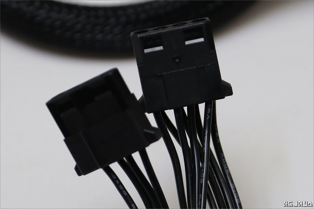 3RSYS AK 800S 80 PLUS STANDARD 230V EU 간단 리뷰 35