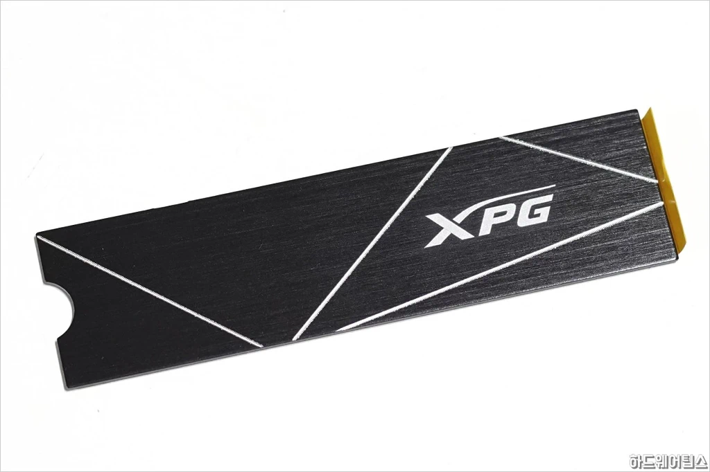 ADATA XPG GAMMIX S70 BLADE M.2 NVMe SSD 1TB 리뷰 10