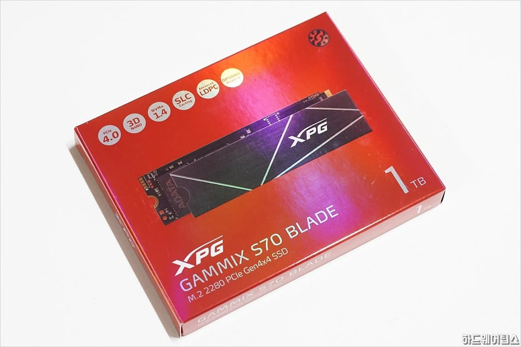 ADATA XPG GAMMIX S70 BLADE M.2 NVMe SSD 1TB 리뷰