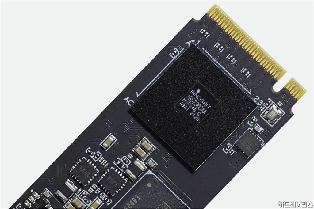 ADATA XPG GAMMIX S70 BLADE M.2 NVMe SSD 1TB 리뷰 8