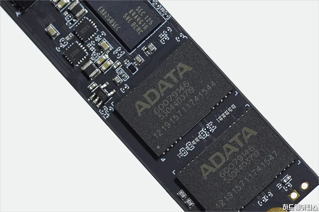 ADATA XPG GAMMIX S70 BLADE M.2 NVMe SSD 1TB 리뷰 9
