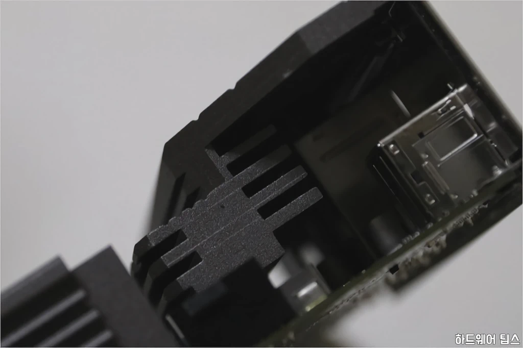 AMD 라이젠 5 프로 4650G MSI MAG B550M 박격포 간단 사용기 18