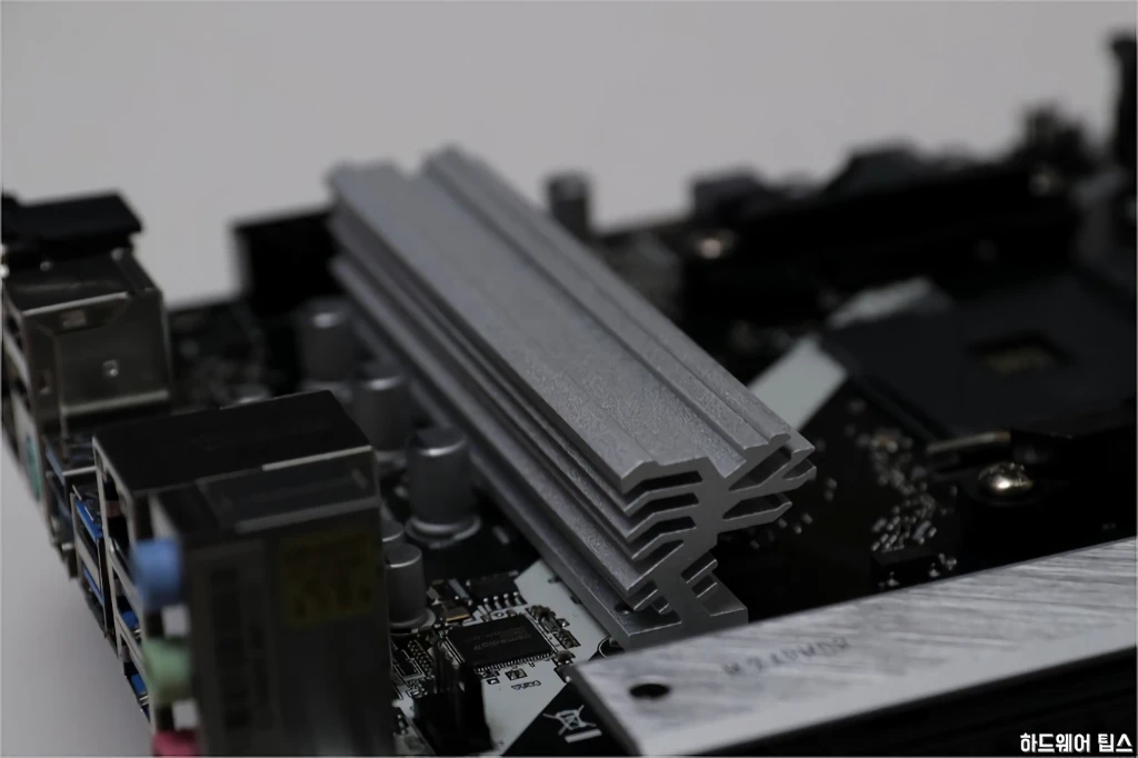 ASRock A520M Pro4 디앤디컴 10