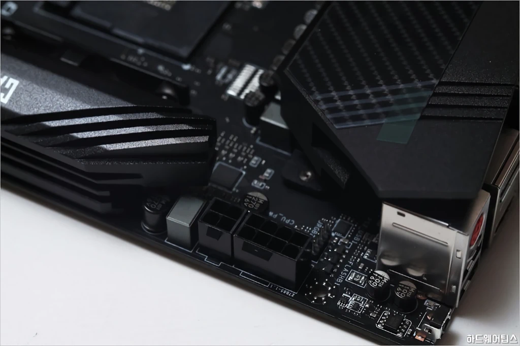 MSI MAG B450 게이밍 프로 카본 AC 리뷰 13