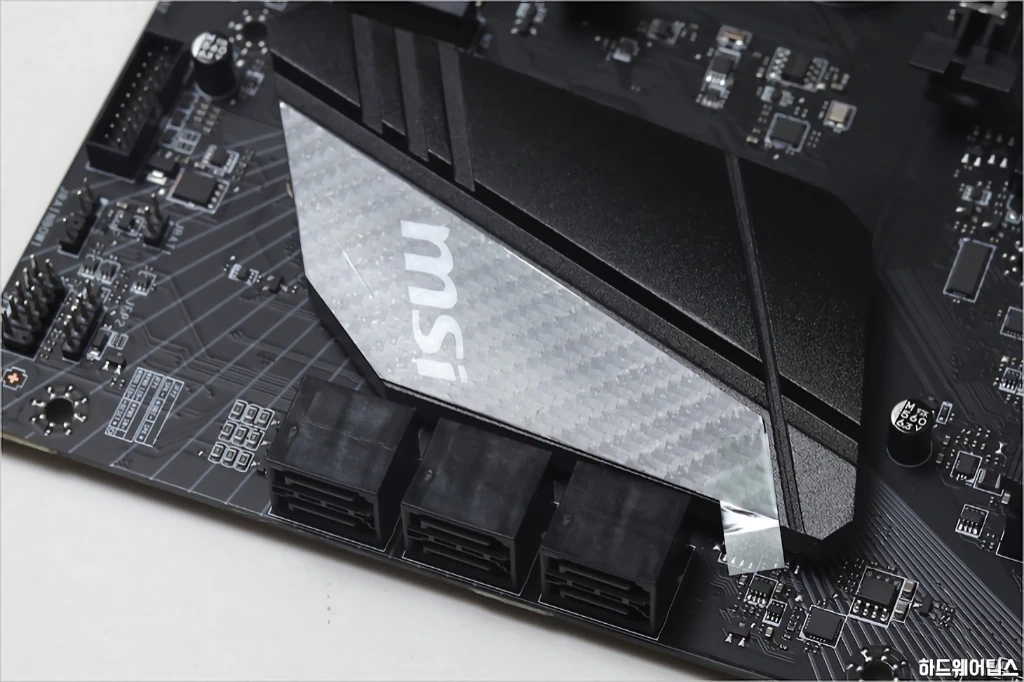 MSI MAG B450 게이밍 프로 카본 AC 리뷰 23