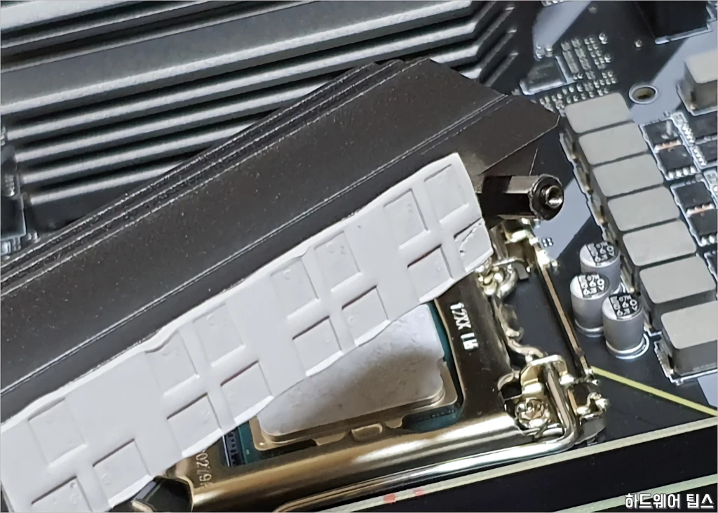 MSI MAG B460 토피도 리뷰 19