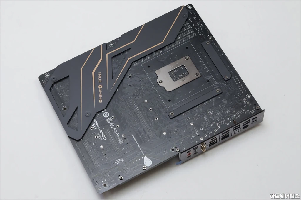 MSI MEG Z490 에이스 메인보드 리뷰 15