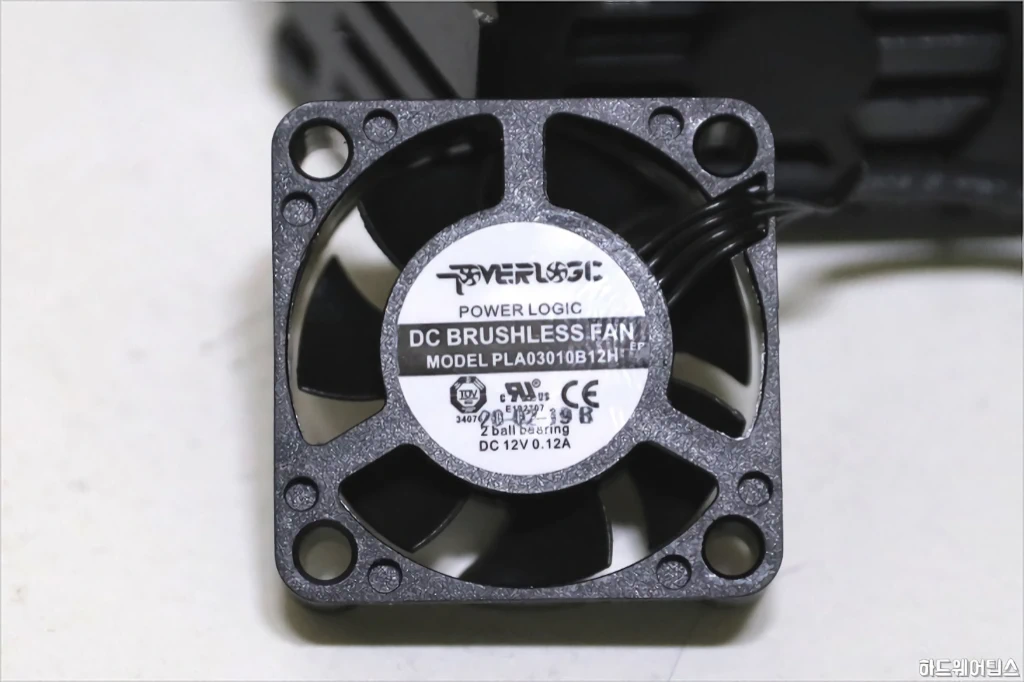 MSI MEG Z490 에이스 메인보드 리뷰 24