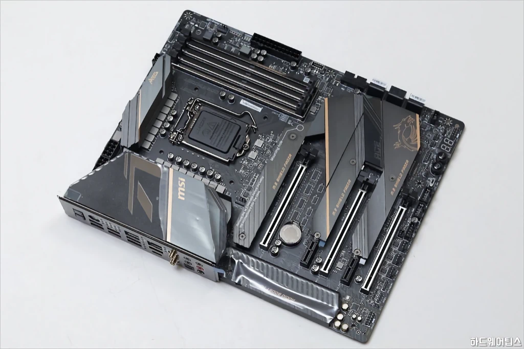 MSI MEG Z490 에이스 메인보드 리뷰 7