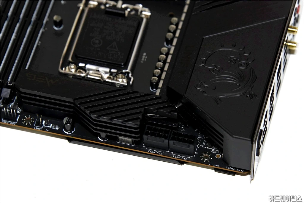 MSI MEG Z690 유니파이 리뷰 14