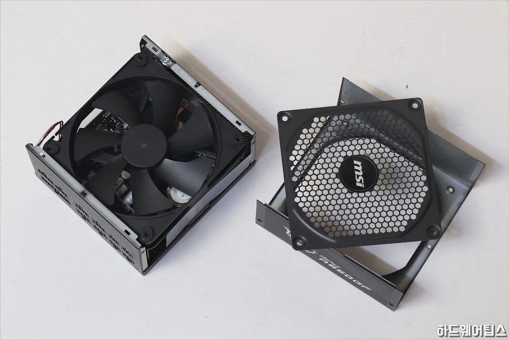 MSI MPG A850GF 80 PLUS GOLD 파워 서플라이 유닛 리뷰 25