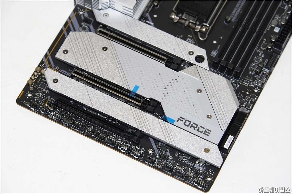MSI MPG Z690 포스 WIFI 리뷰 22
