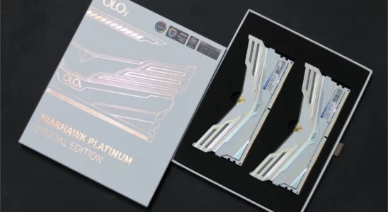 OLOy DDR4 3200 CL14 WarHawk PLATINUM SE RGB 화이트 간단 리뷰 5