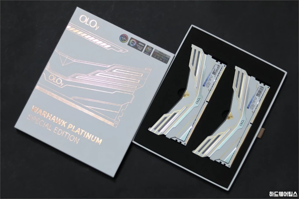 OLOy DDR4 3200 CL14 WarHawk PLATINUM SE RGB 화이트 간단 리뷰 5