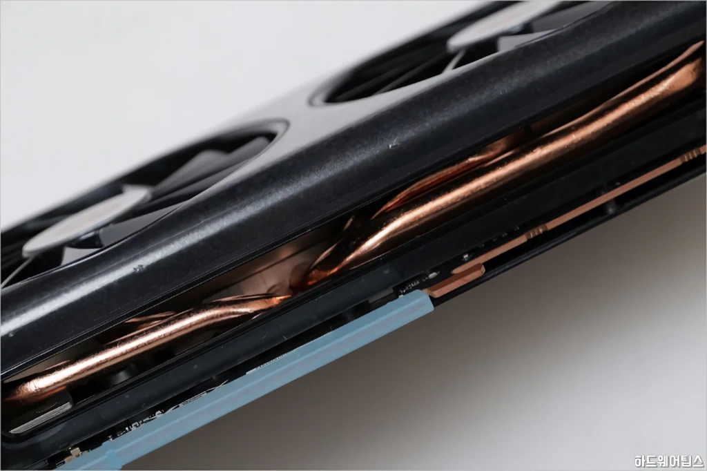 XFX 라데온 RX 5500 XT THICC II D6 4GB 리뷰 14