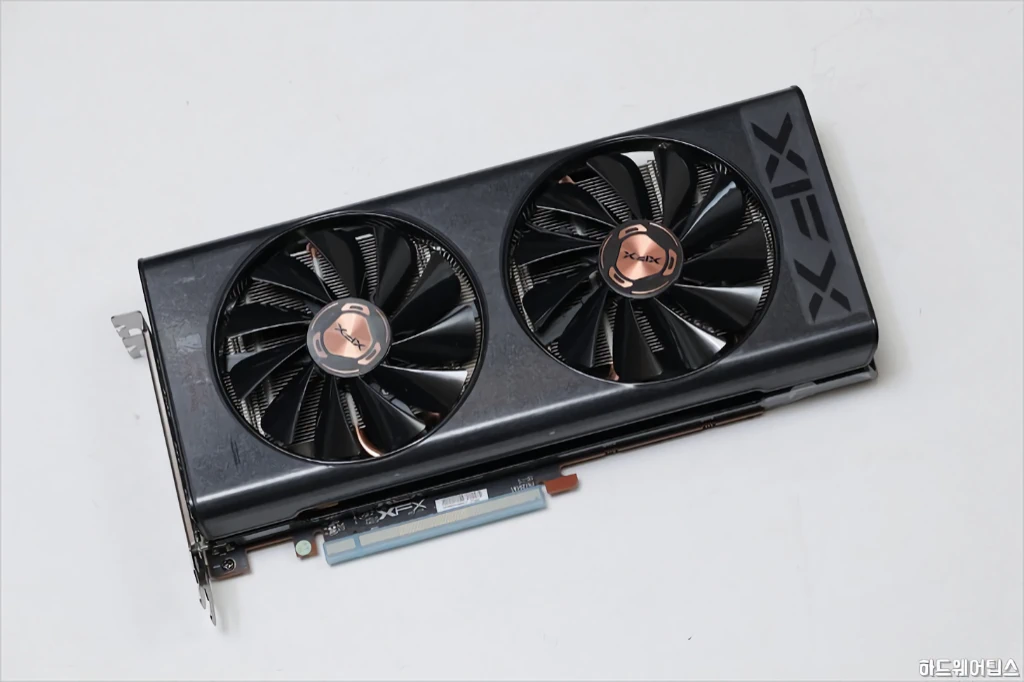 XFX 라데온 RX 5500 XT THICC II D6 4GB 리뷰 9