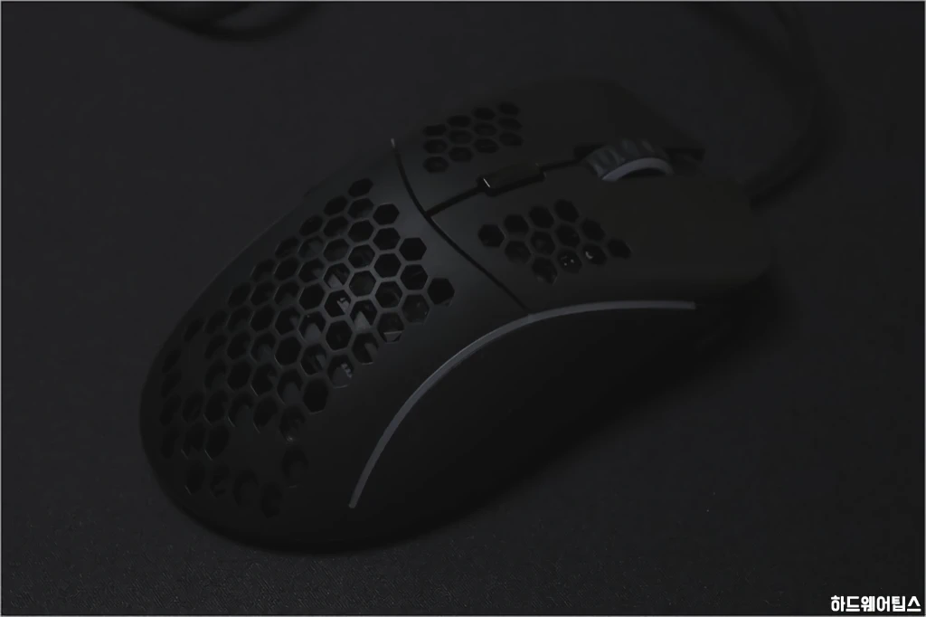 글로리어스 오딘 모델 D Glorious O.D.I.N Model D 리뷰 12
