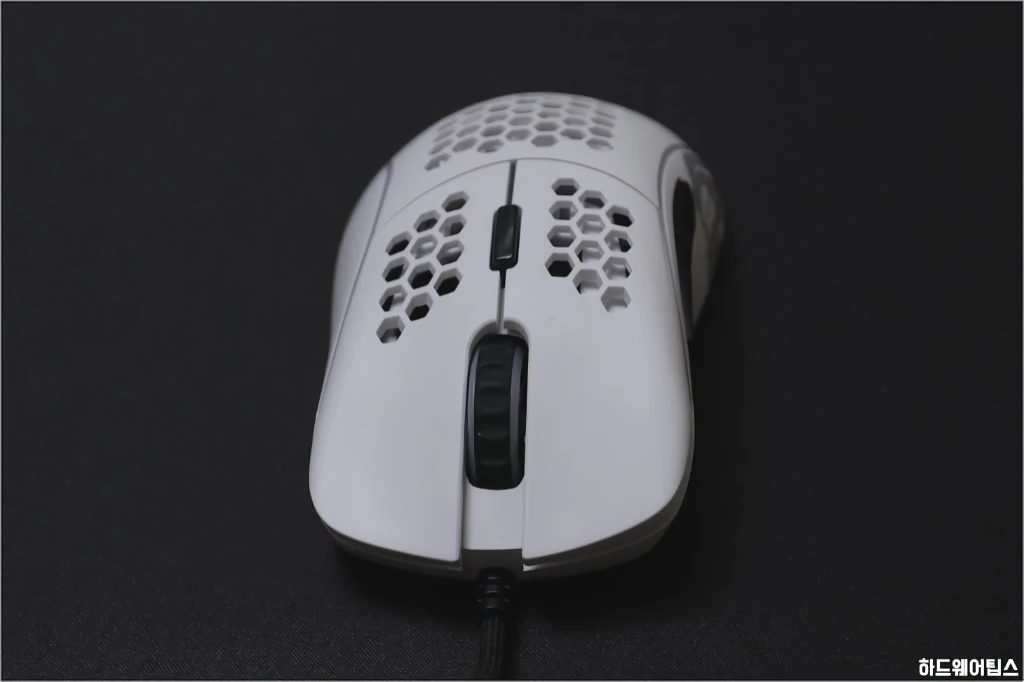 글로리어스 오딘 모델 D Glorious O.D.I.N Model D 리뷰 13