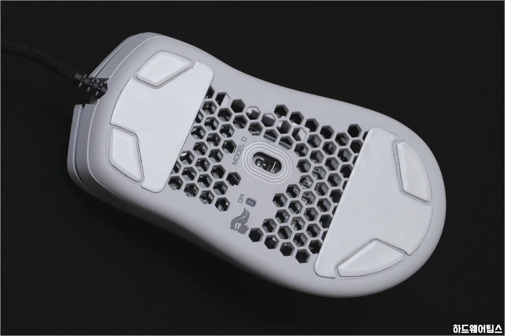 글로리어스 오딘 모델 D Glorious O.D.I.N Model D 리뷰 21