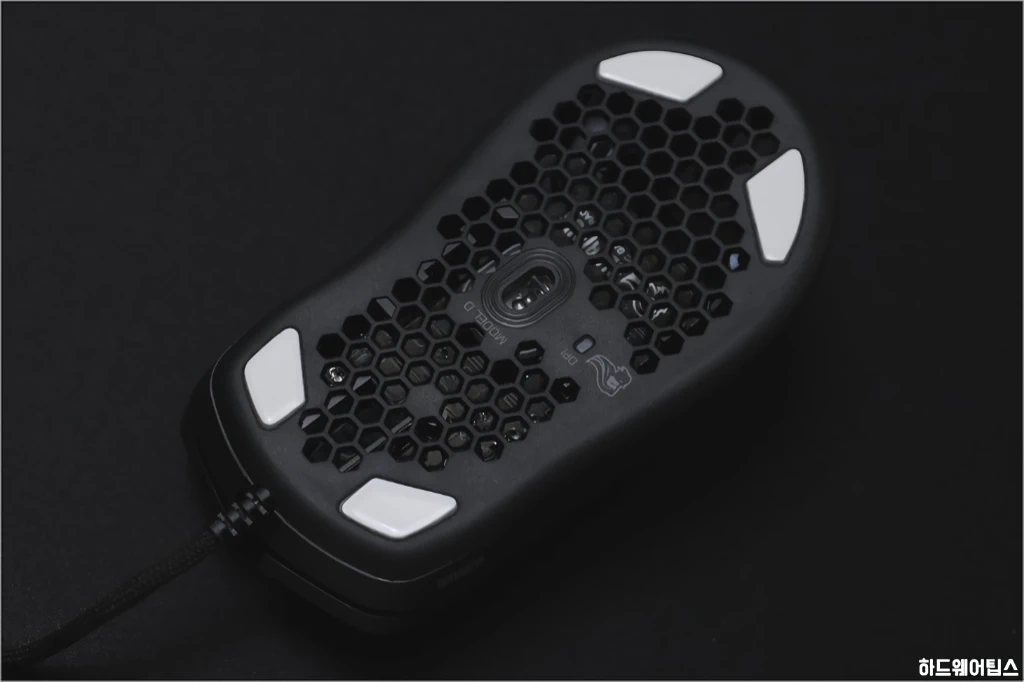 글로리어스 오딘 모델 D Glorious O.D.I.N Model D 리뷰 22