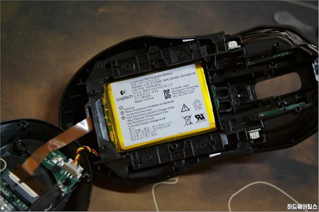 로지텍 G903 LIGHTSPEED WIRELESS 배터리 교체 후기 7