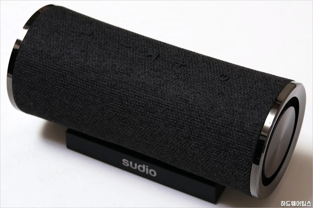 수디오 펨티오 Sudio Femtio 무선 블루투스 스피커 리뷰 21