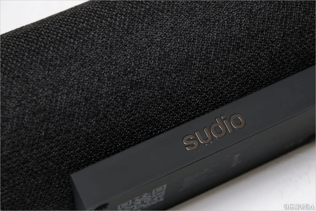 수디오 펨티오 Sudio Femtio 무선 블루투스 스피커 리뷰 23