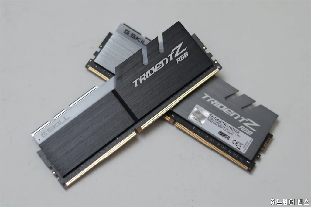 인텔 코어 i9 10900K vs. i9 10900 간단 성능 비교 10
