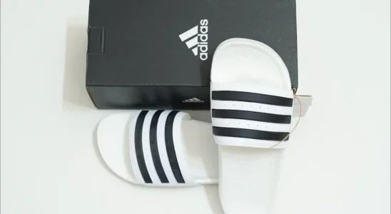 아디다스 아딜렛 부스트 FY8155 리뷰 001