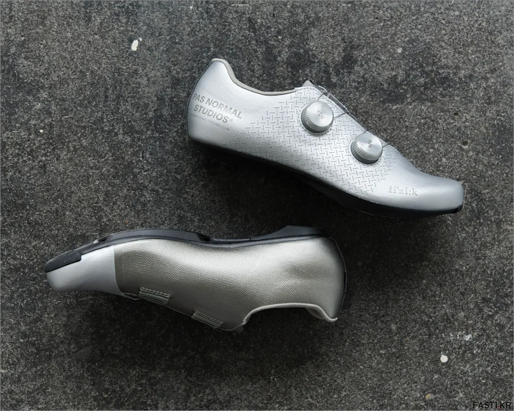 PNS x Fizik, 메커니즘 로드 클릿 슈즈 출시 3 Pas Normal Studios x Fizik Mechanism Road Shoe 6