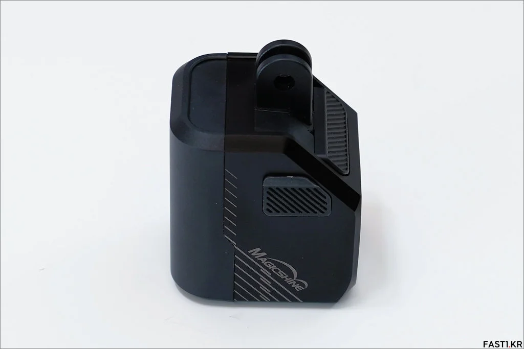 Magicshine CBL 1600 Review 010