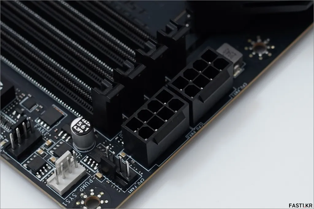 MSI MAG Z890 토마호크 WIFI 37