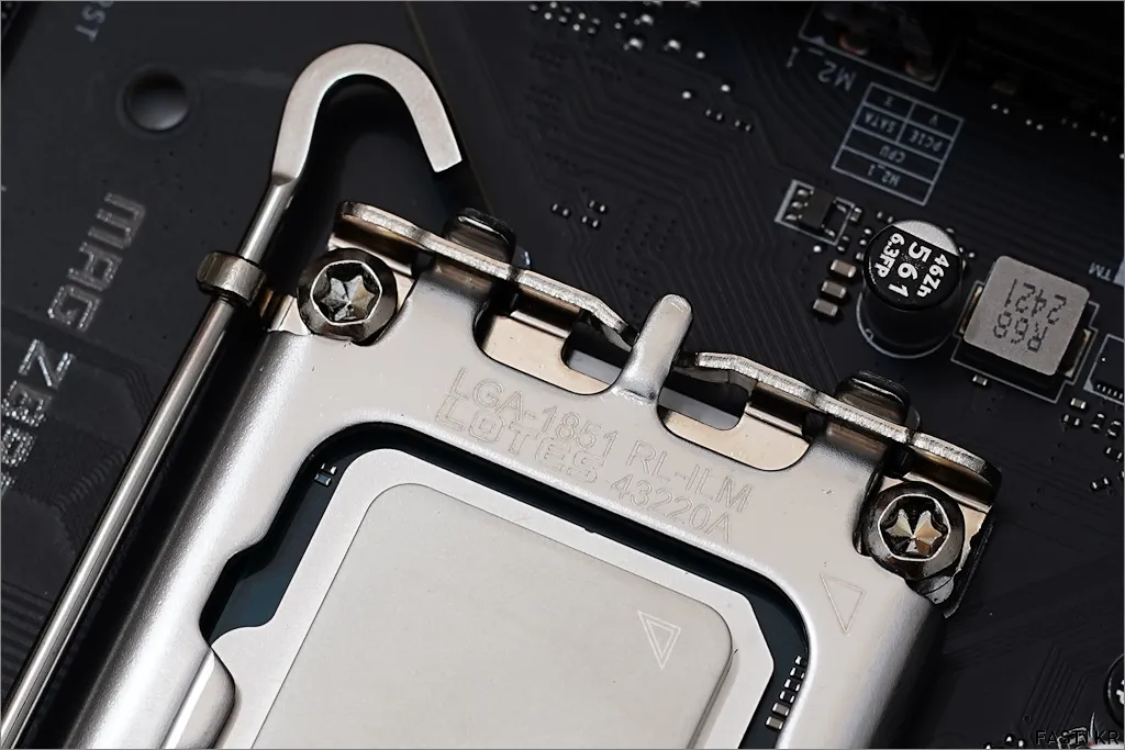 MSI MAG Z890 토마호크 WIFI 46