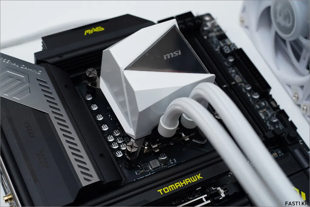 MSI MAG 코어리퀴드 I360 화이트 38