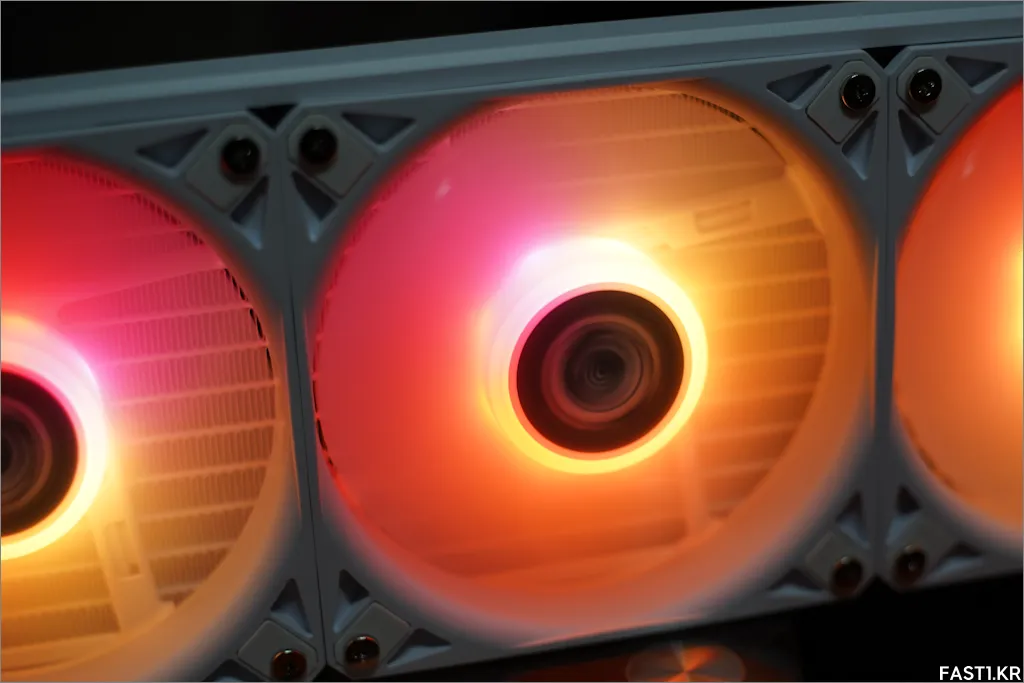 MSI MAG 코어리퀴드 I360 화이트 T08