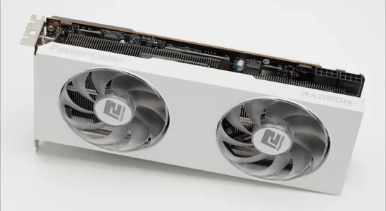 AMD Radeon RX 7700 XT P13