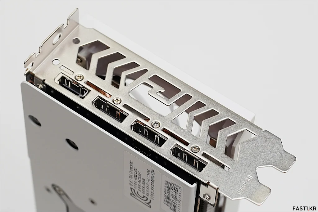 AMD Radeon RX 7700 XT P23