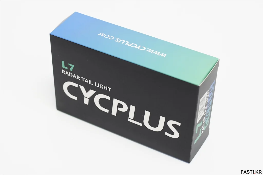 CYCPLUS L7 Radar Tail Light 01