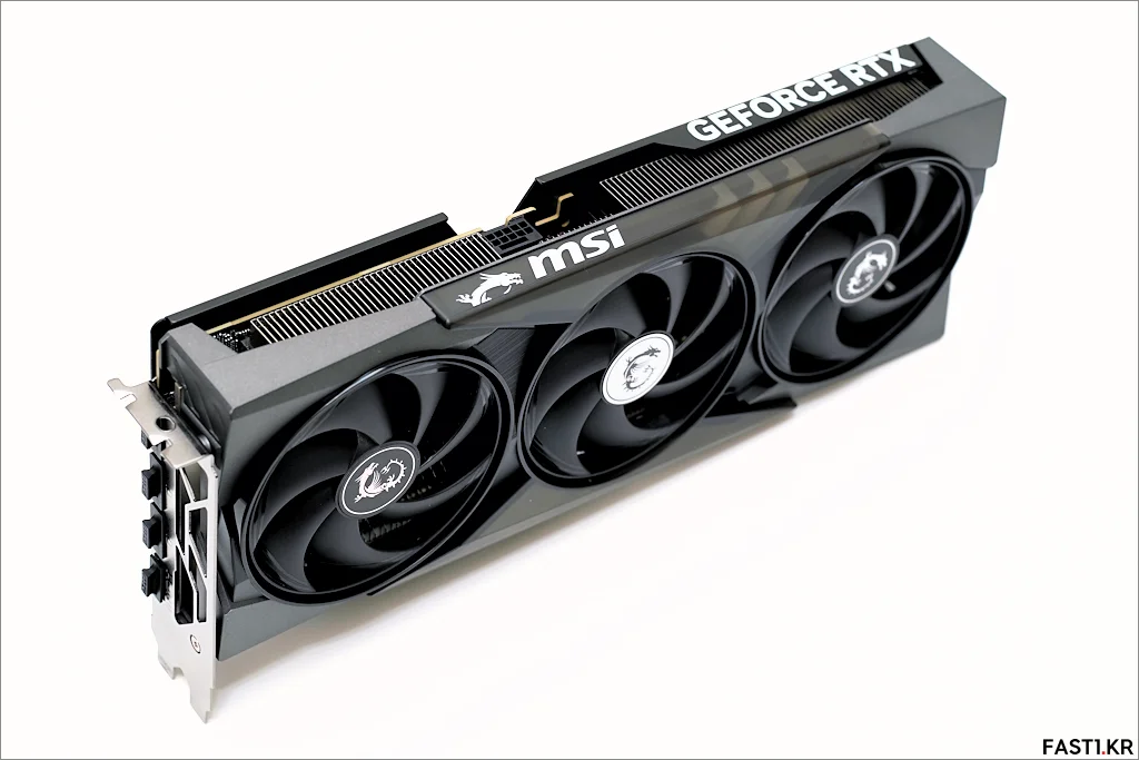MSI 지포스 RTX 5060 Ti 게이밍 트리오 OC 16GB 리뷰 12