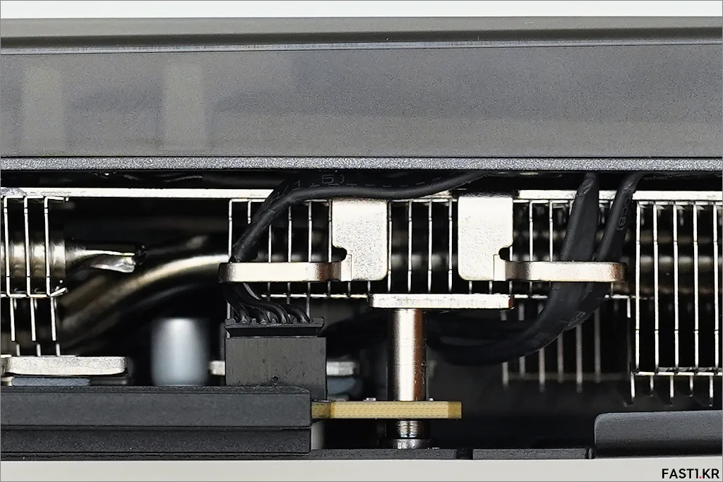 MSI 지포스 RTX 5060 Ti 게이밍 트리오 OC 16GB 리뷰 21