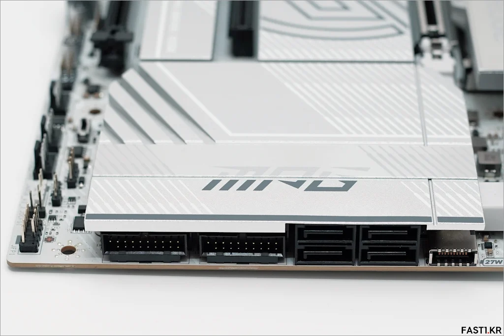 MSI MPG X870E 엣지 TI WIFI 30
