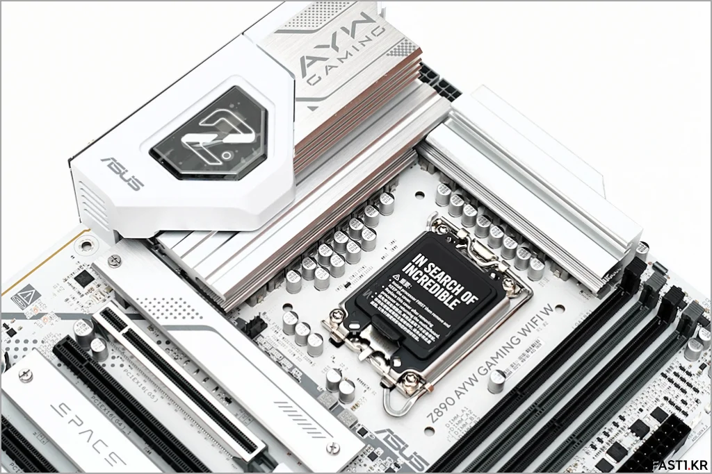 인텔 코어 울트라 7 265K ASUS Z890 AYW GAMING WIFI W 18
