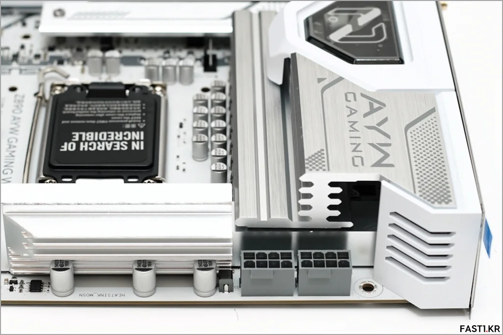 인텔 코어 울트라 7 265K ASUS Z890 AYW GAMING WIFI W 19